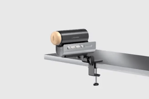 Masturbador Lovense Solace Pro para Ellos: Placer Interactivo con Empuje Automático